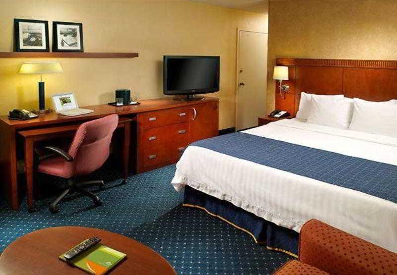 Hotel Courtyard By Marriott Augusta Zimmer foto